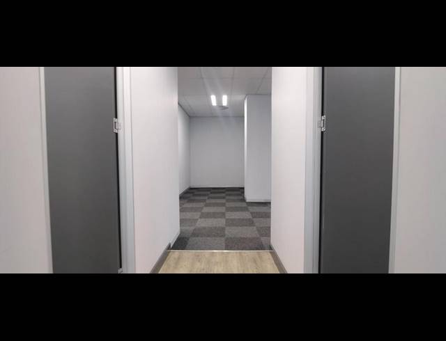 BUSINESS PROPERTY TO RENT IN LYNNWOOD